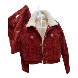 Cat & Jack 2 piece skirt and jacket. Corduroy Size 6x